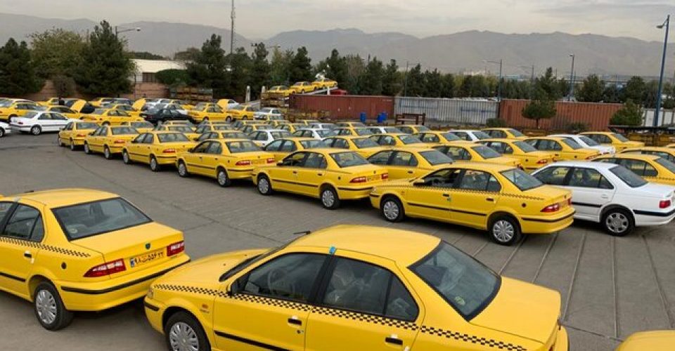 بیمه تکمیلی رانندگان تاکسی تهران بزودی/رایزنی برای بخشودگی جرایم کرونایی تاکسیهای فرودگاه امام